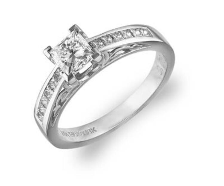 Princess Cut Diamond Solitaire Ring