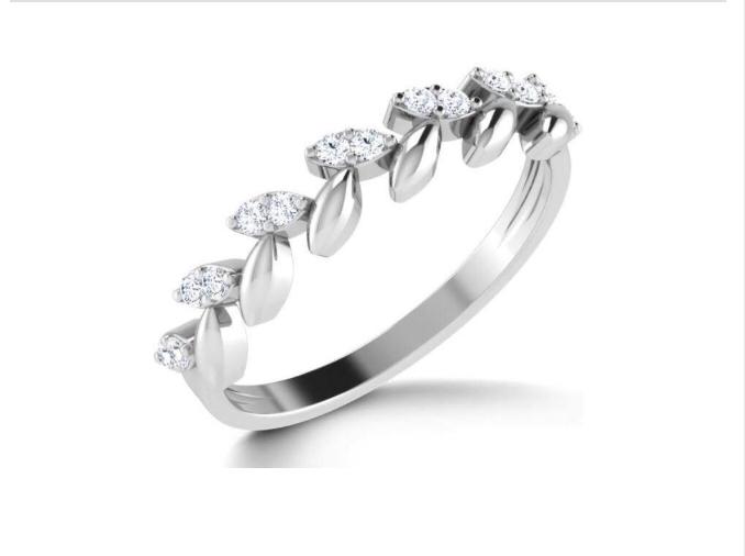 Women's White Gold Floral Diamond Ring