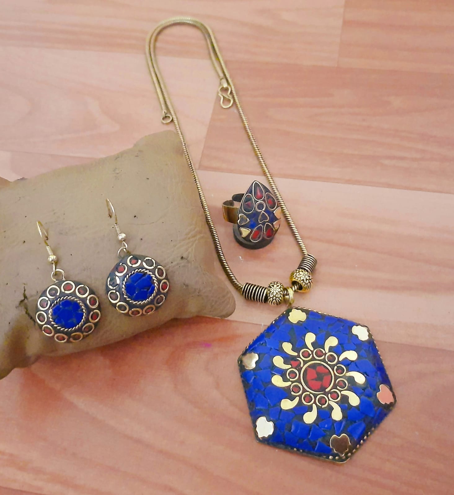 Blue Mosaic Ethnic Pendant Necklace Set with Ring