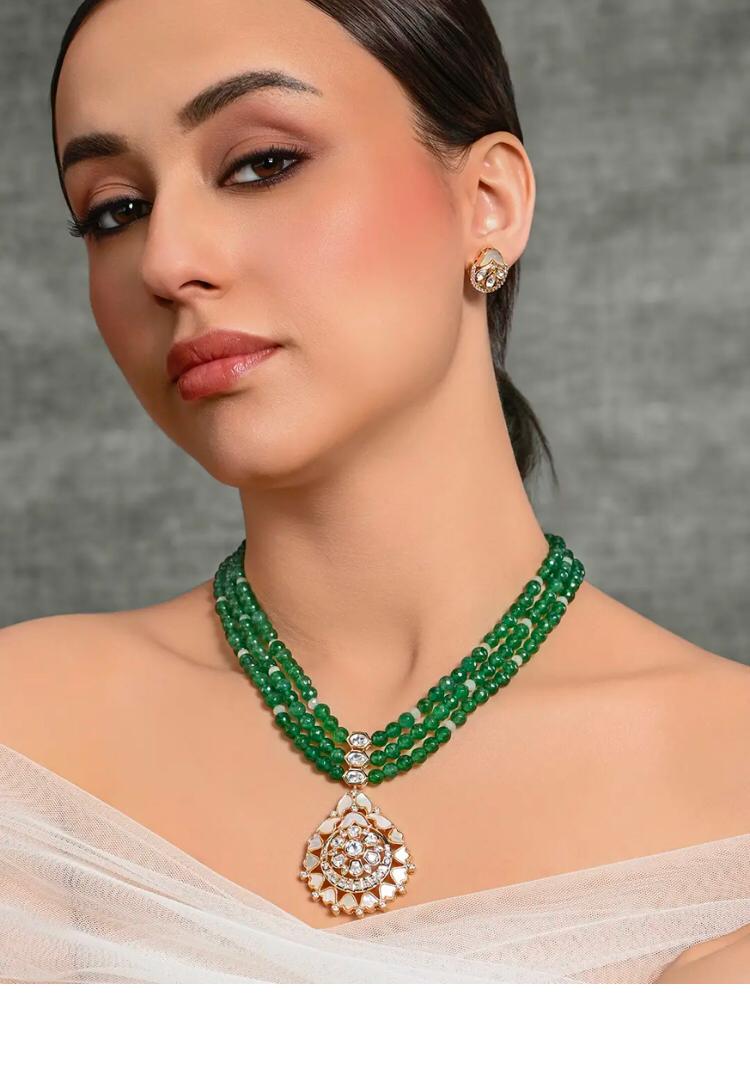 Emerald Green Beaded Necklace Set with Traditional Pendant
